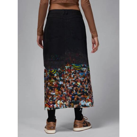 NWT Air Jordan Printed Skirt Size Small - Picture 2 of 9